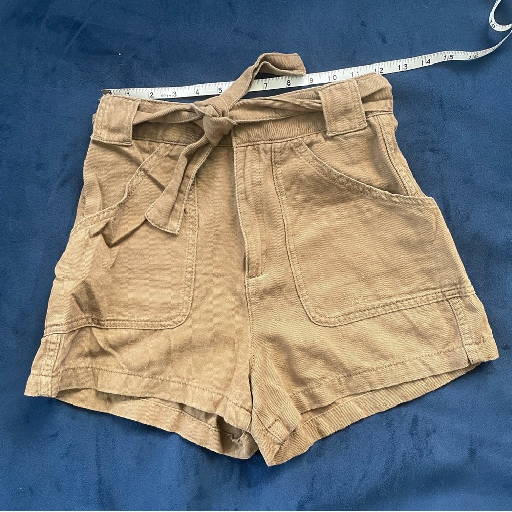 Topshop shorts with belt